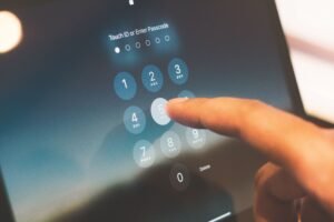 Strong Password Tips Everyone Should Follow